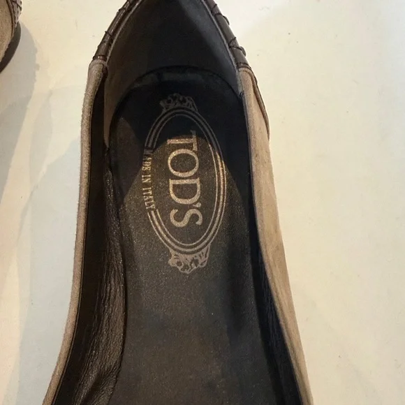 Tod's Two-Tone Brown and Tan Suede Flats - Picture 6 of 8